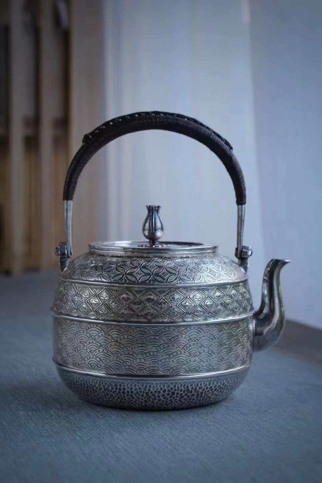 Teapot-Advanced Handmade Pure Silver Pot